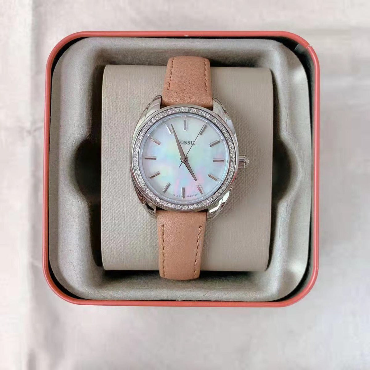 Fossil BQ3774 Vale Solar-Powered Brown Leather Watch Fossil BQ3774 Vale Solar-Powered Brown Leather Watch